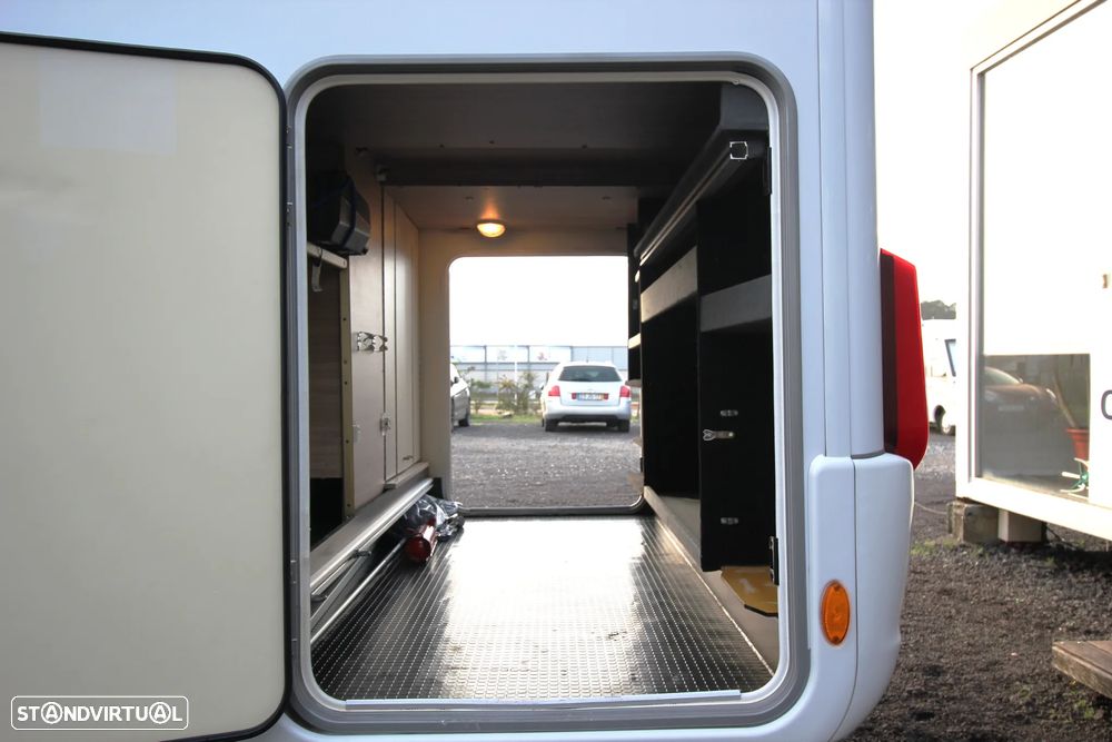 Burstner Ixeo I 728 G *CAMAS GÉMEAS + BASCULANTE* - 31