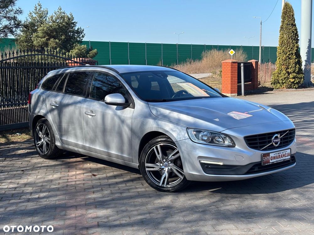 Volvo V60 D2 Drive-E Kinetic - 3