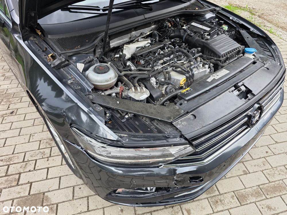 Volkswagen Passat - 6