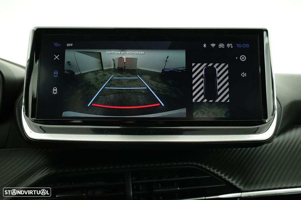 Peugeot 2008 1.2 PureTech Allure - 12