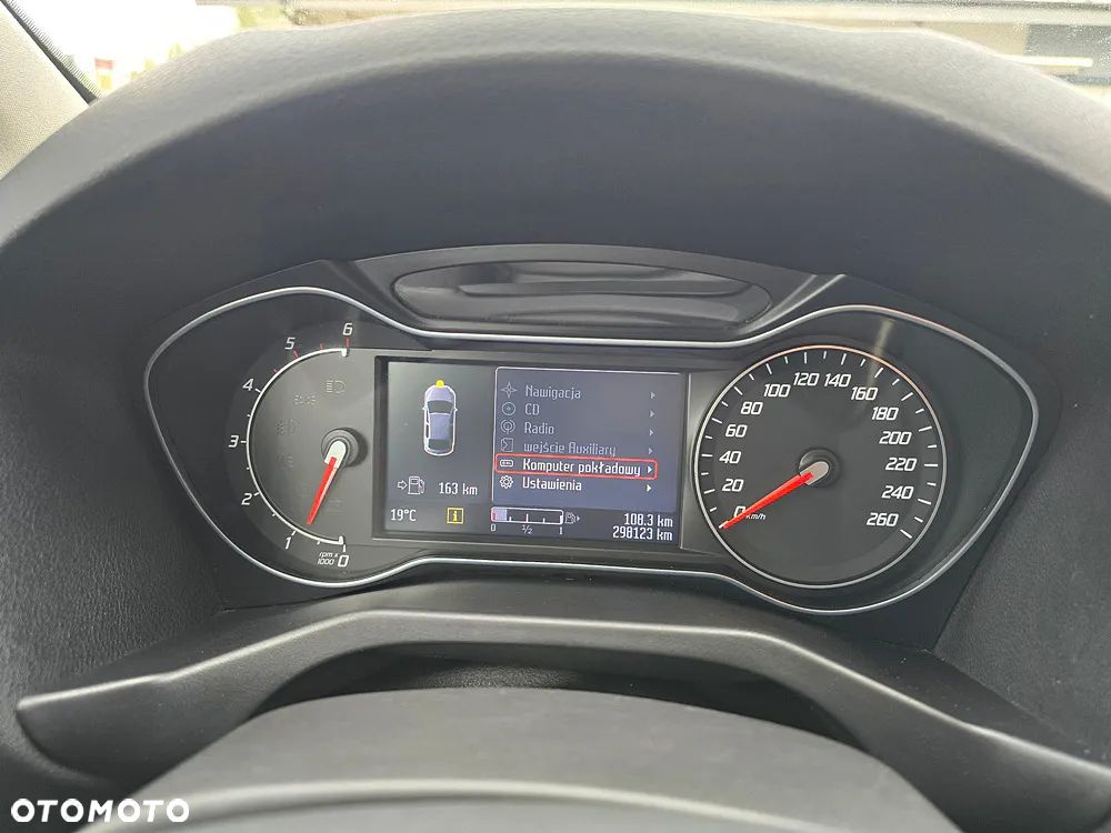 Ford Mondeo - 27