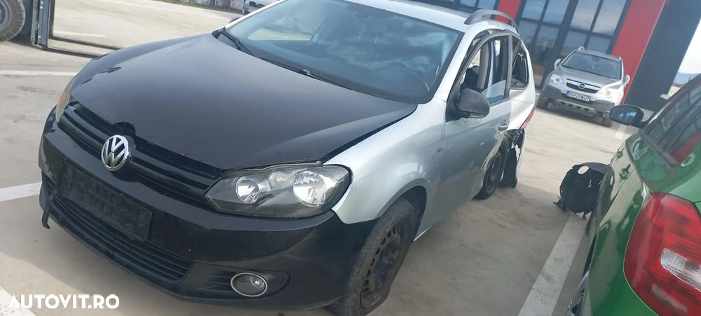 Dezmembram VW Golf VI 2.0 TDI CFHC - 8