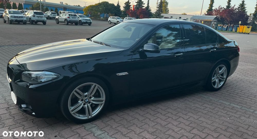 BMW Seria 5 535i xDrive Sport-Aut Luxury Line - 3