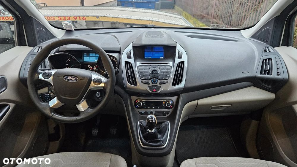 Ford Tourneo Connect 1.6 TDCi Titanium - 14