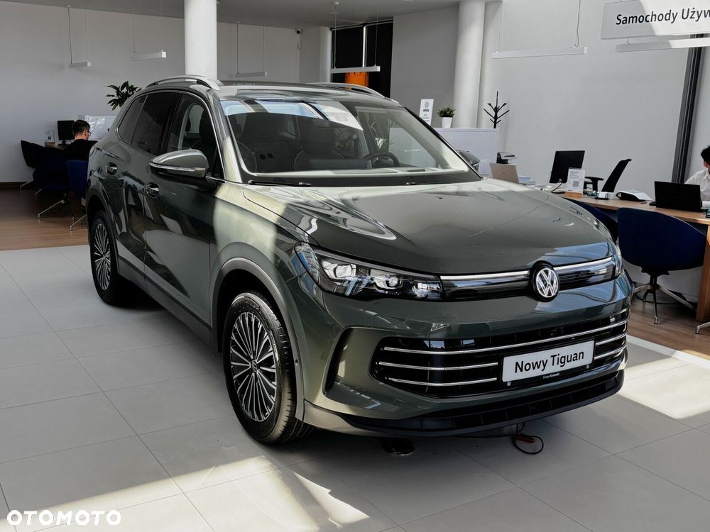 Volkswagen Tiguan - 4