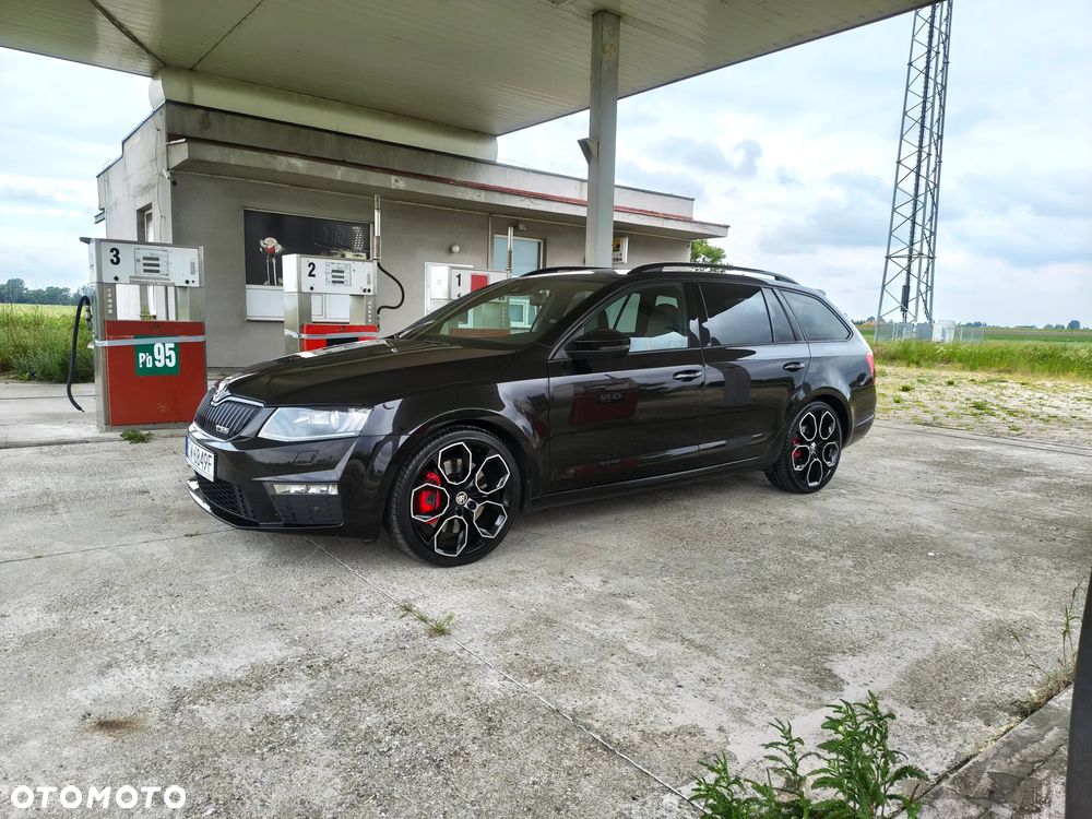 Skoda Octavia 2.0 TSI RS 230 DSG - 3