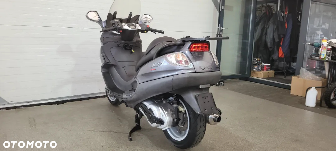 Piaggio X9 - 23