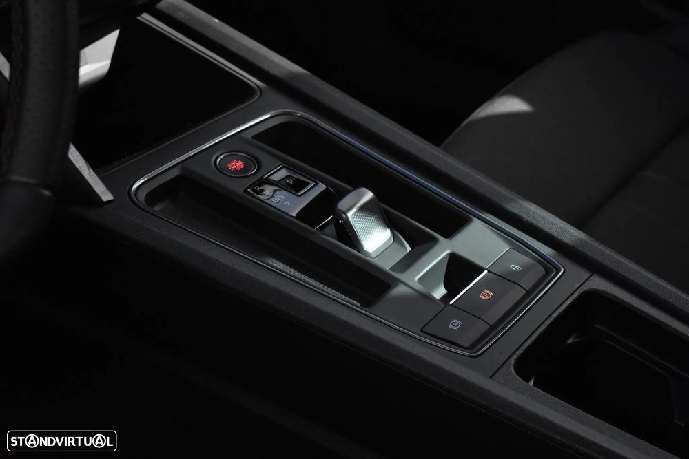 Cupra Leon 1.4 e-Hybrid VZ DSG - 45