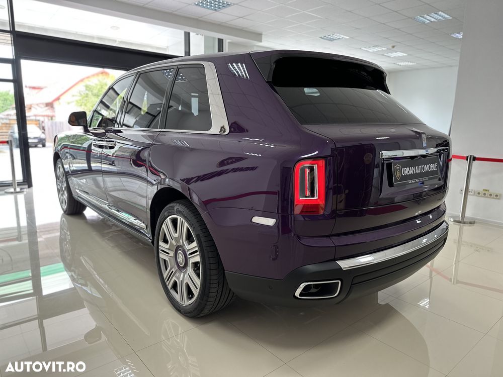 Rolls-Royce Cullinan - 14