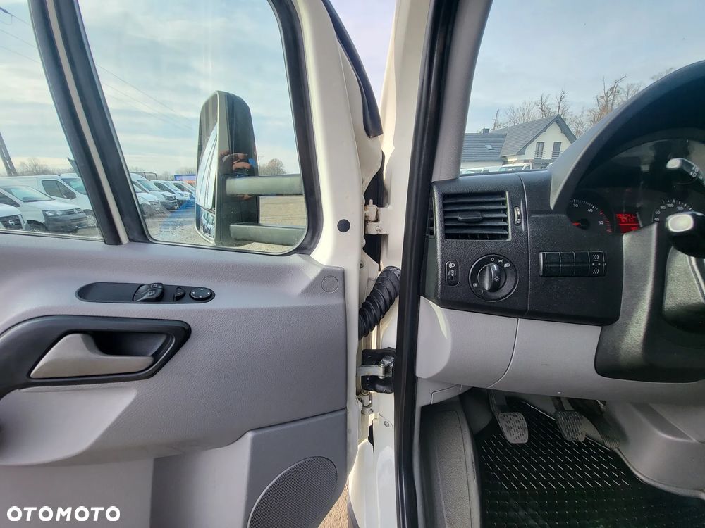 Volkswagen Crafter 2.5 tdi skrzynia 4.40m klima bez rdzy Serwisowany - 13