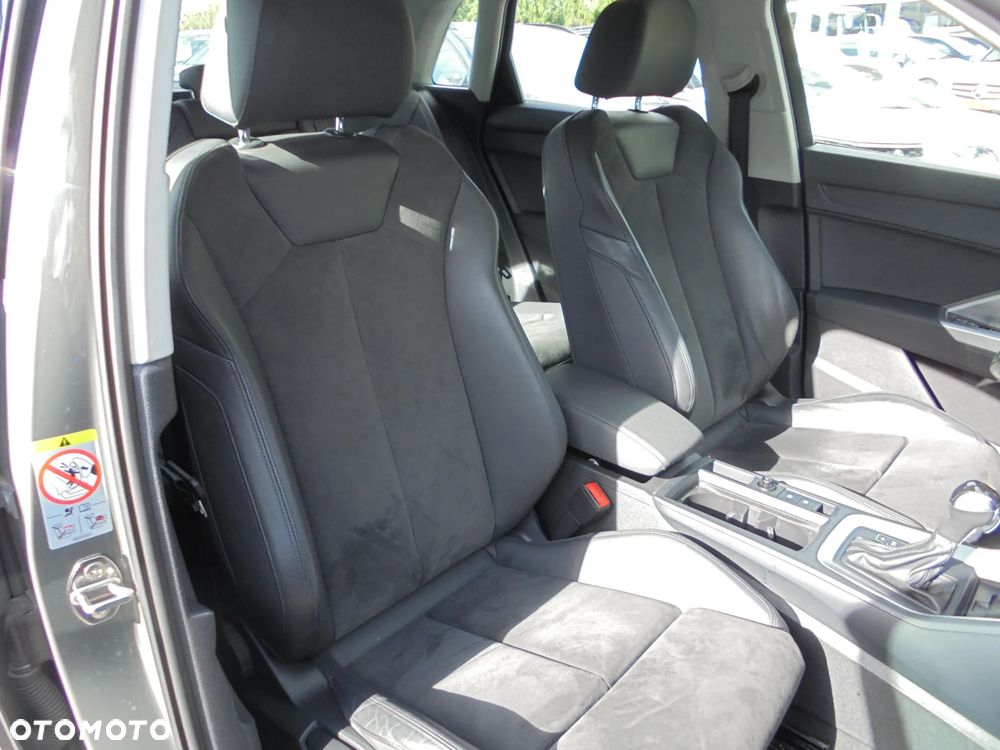 Audi Q3 2.0 TDI S tronic - 14