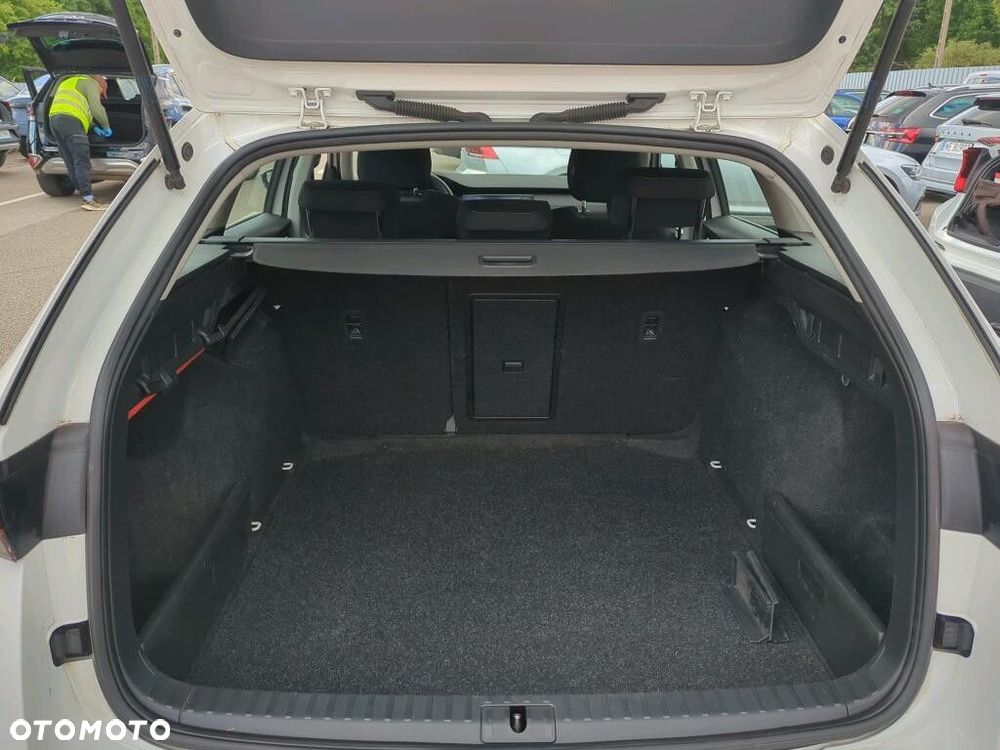 Skoda Octavia 1.5 TSI ACT Ambition - 16
