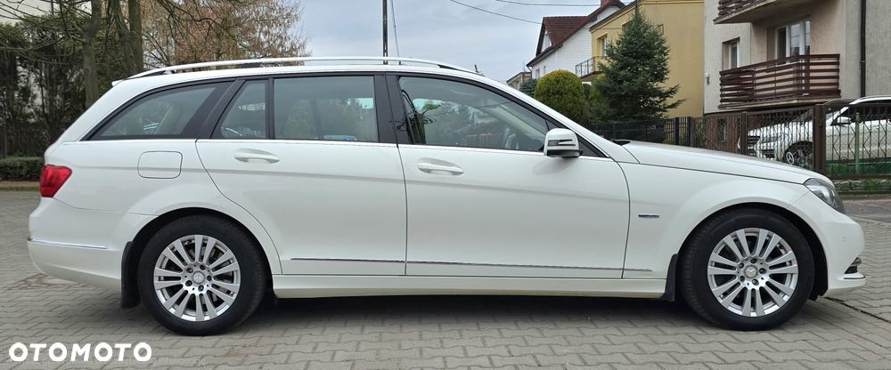 Mercedes-Benz Klasa C 250 CDI BlueEff Elegance 4-Matic - 5