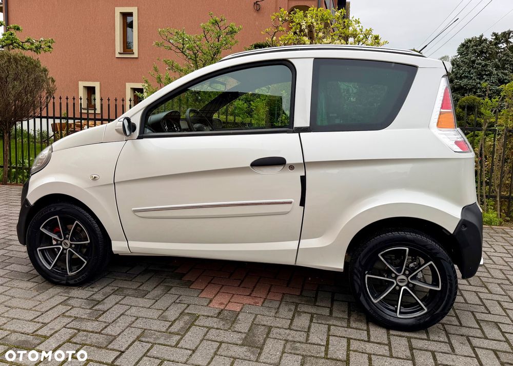Microcar M.GO - 15