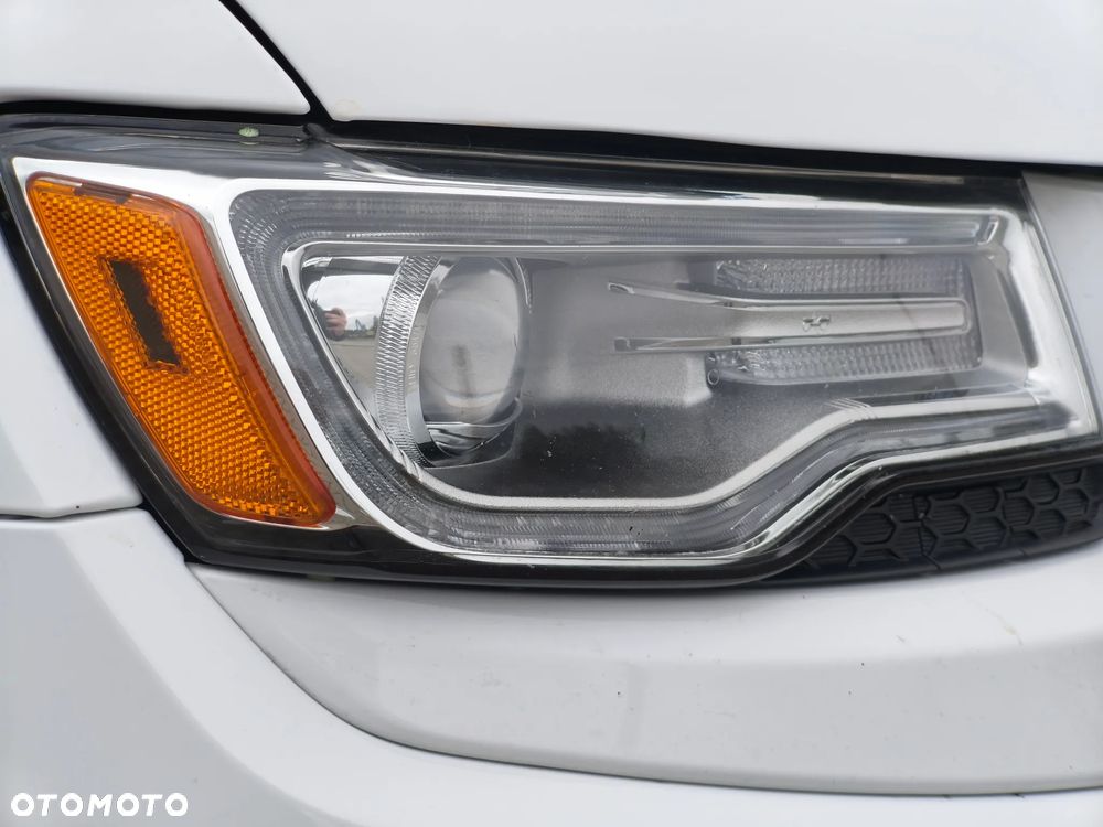 Jeep Grand Cherokee 5.7 V8 HEMI 4WD Automatik Summit - 24