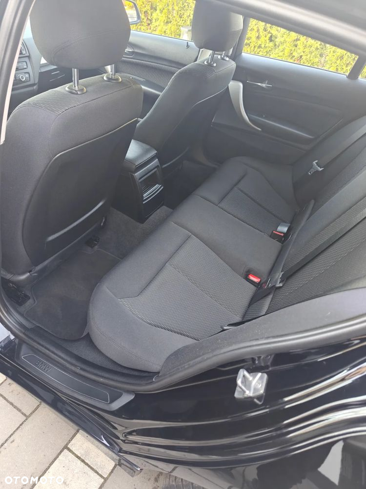 BMW Seria 1 116i - 7