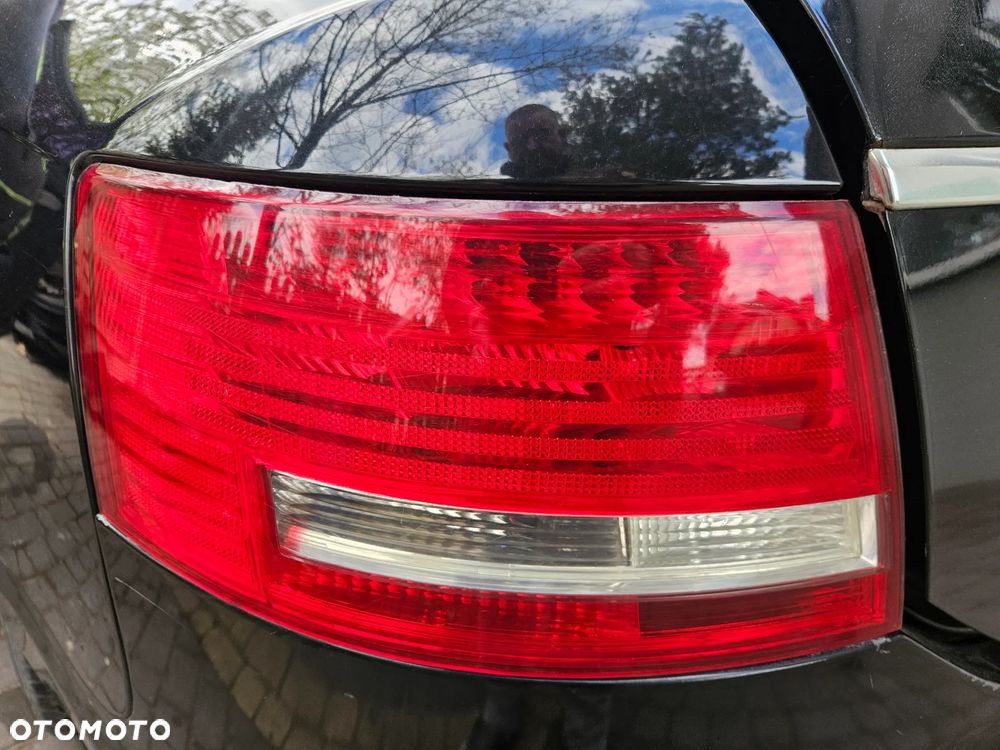 Audi A6 C6 sedan   Lampa tył tylna prawa - 3