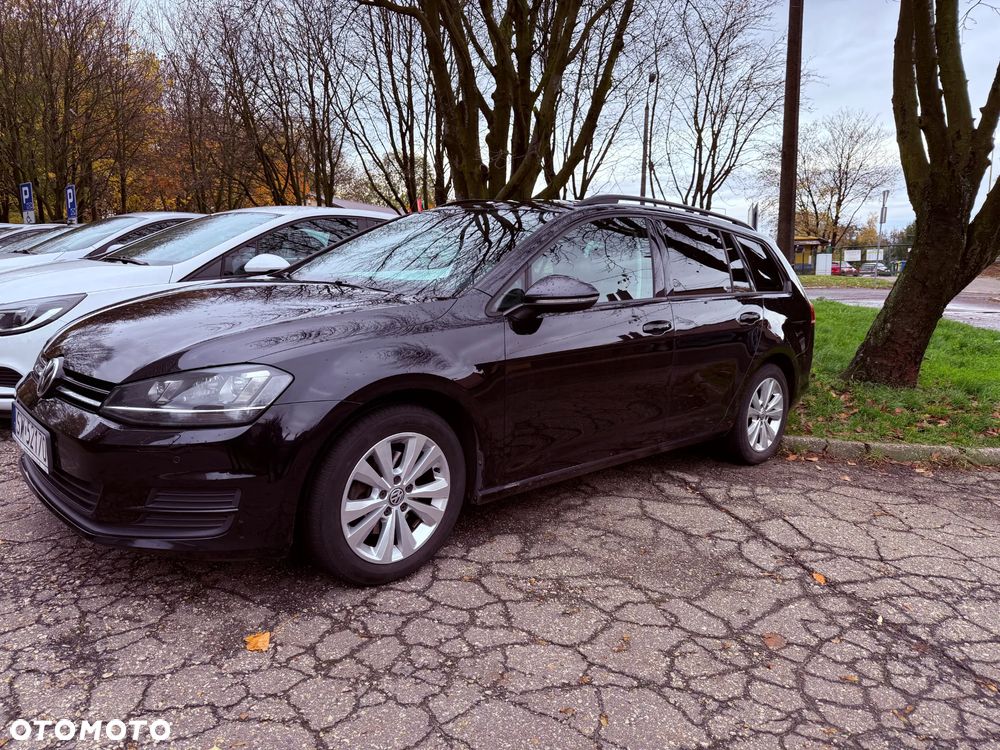 Volkswagen Golf - 2