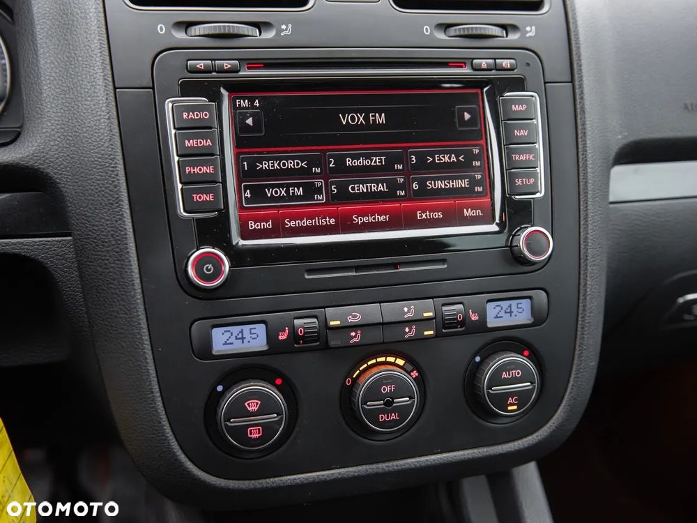 Volkswagen Golf - 21