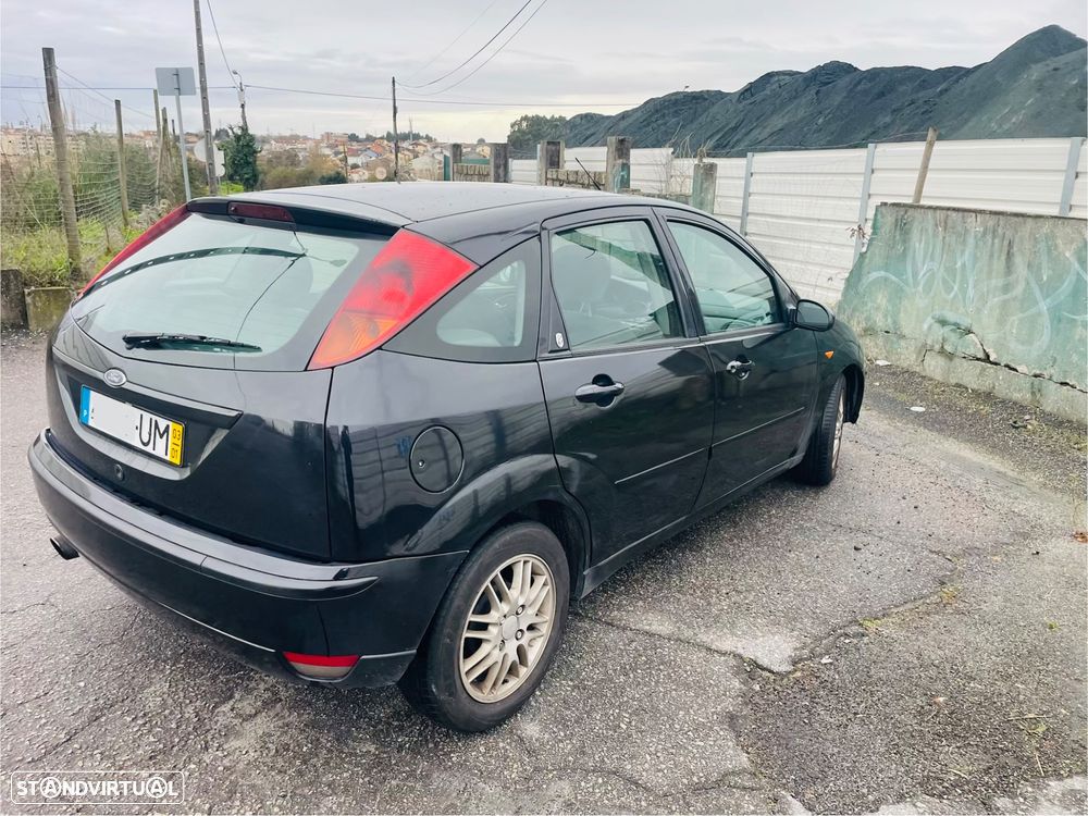 Ford Focus 1.8 TDCi Ghia - 5