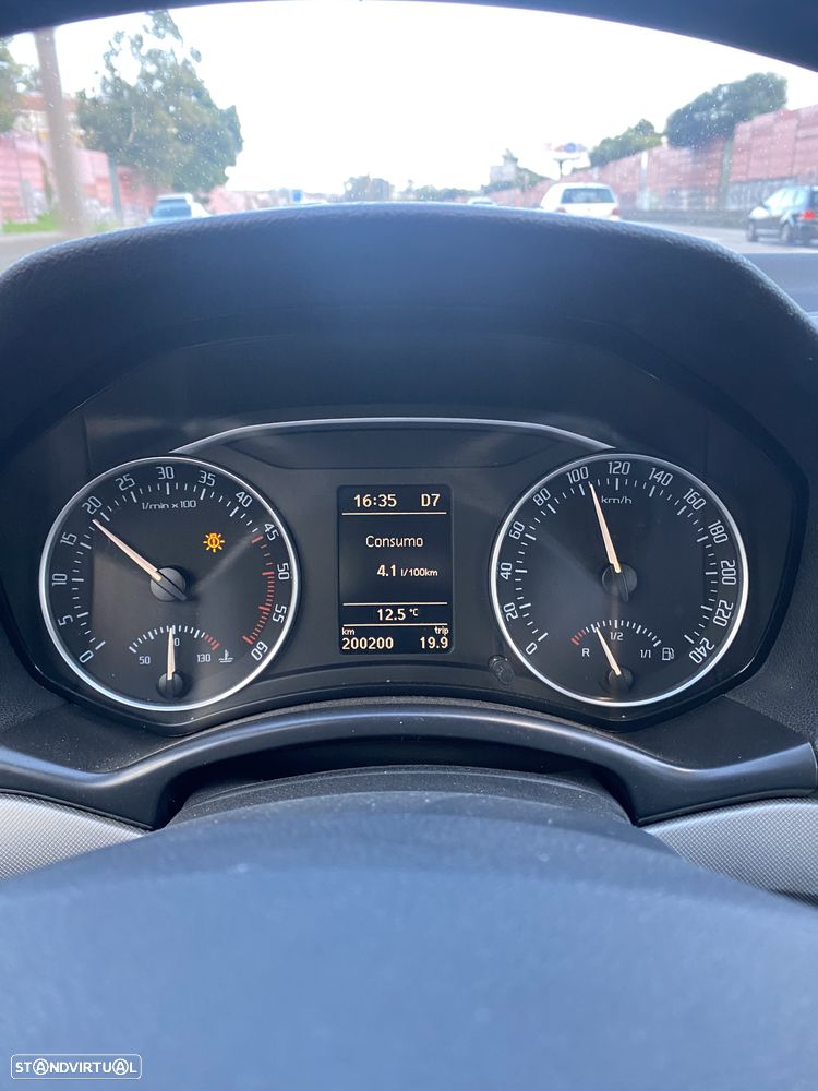 Skoda Octavia Break 1.6 TDi Elegance DSG - 14