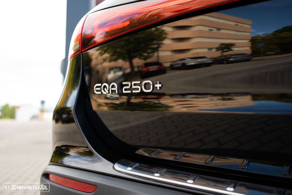 Mercedes-Benz EQA 250+ - 34
