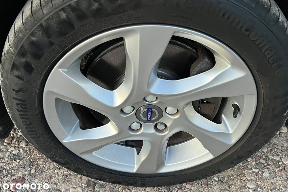 Volvo V40 Cross Country D3 Geartronic Momentum - 27