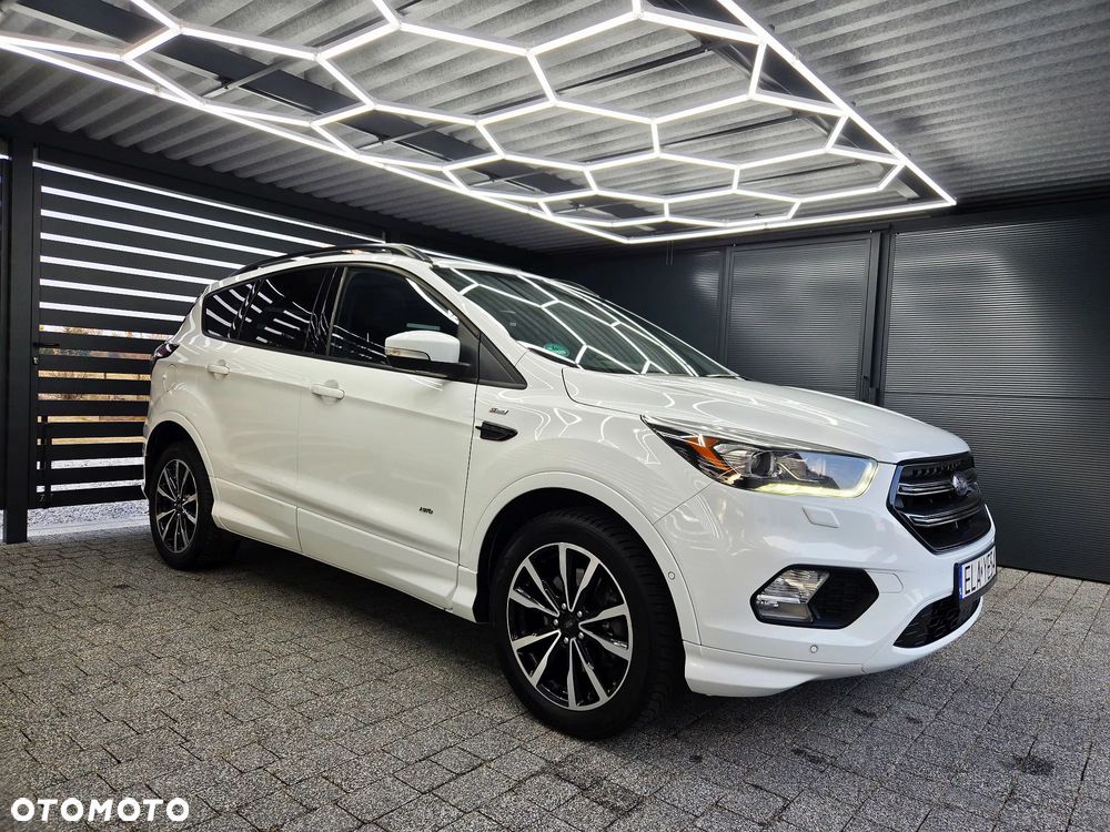 Ford Kuga - 19