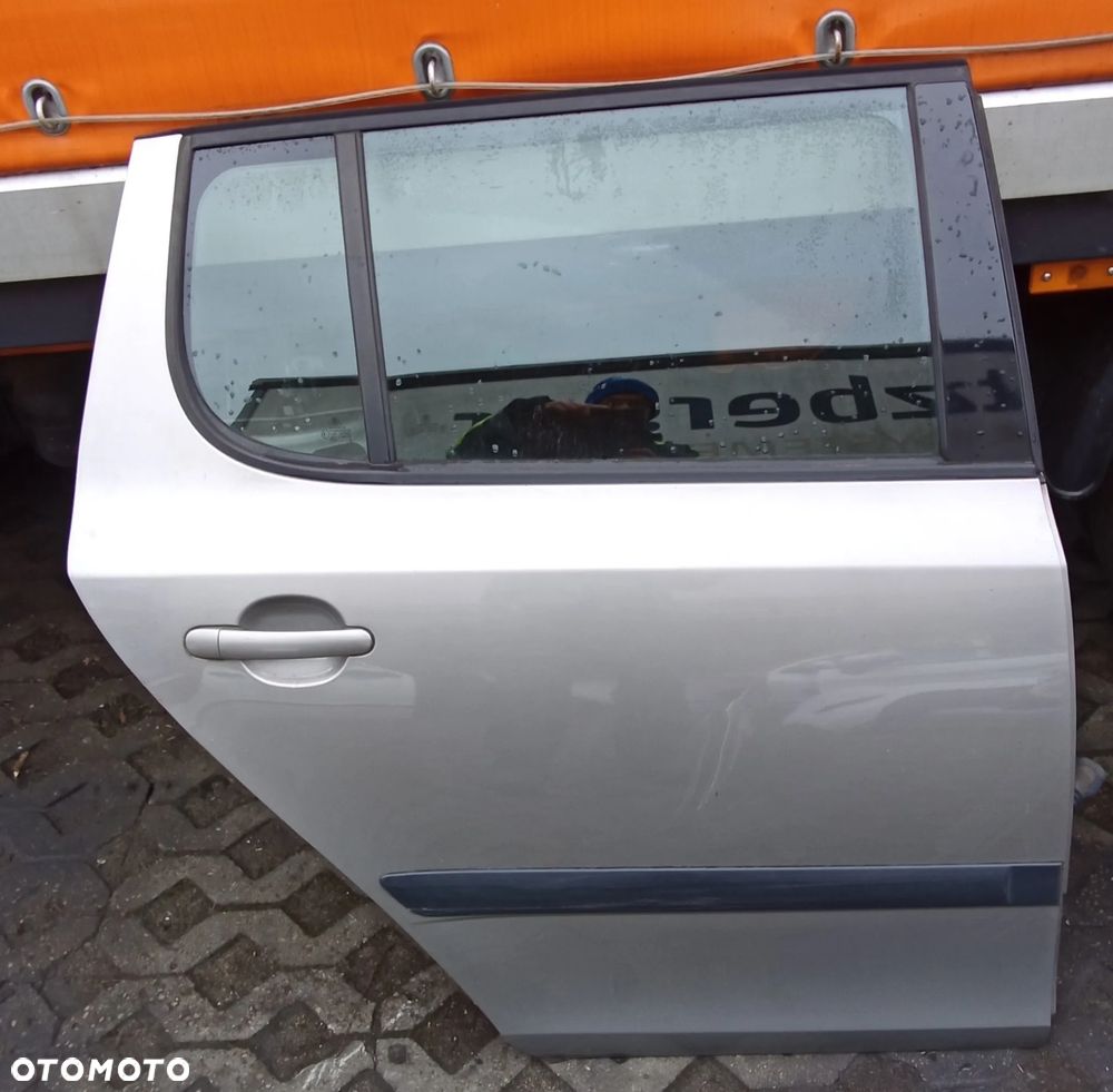 Drzwi tył Skoda Fabia II 2 hatchback 9202 - 3