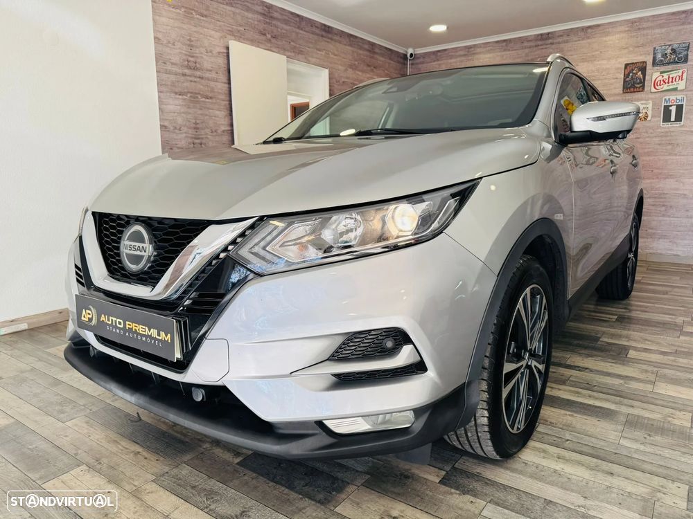 Nissan Qashqai 1.3 DIG-T N-Connecta LED+TT+SKY Xtronic - 3