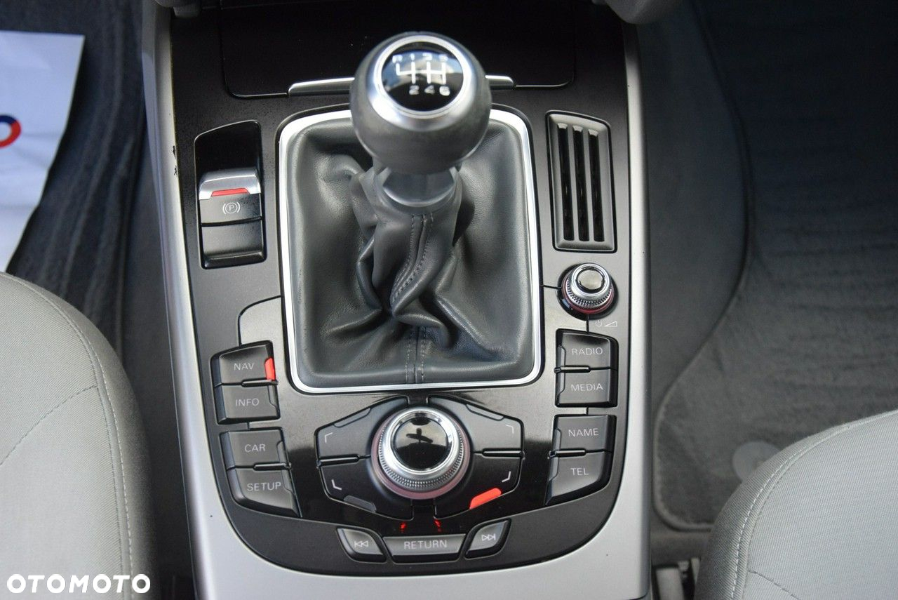 Audi A4 Avant 2.0 TDI DPF Attraction - 23