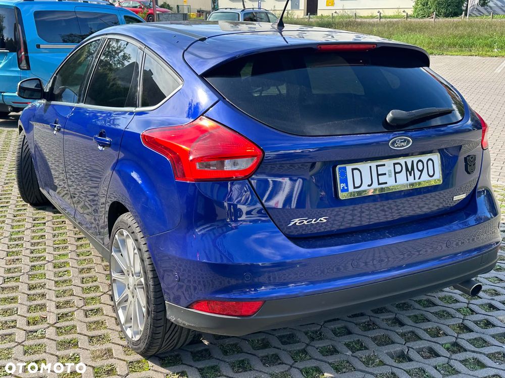 Ford Focus - 2
