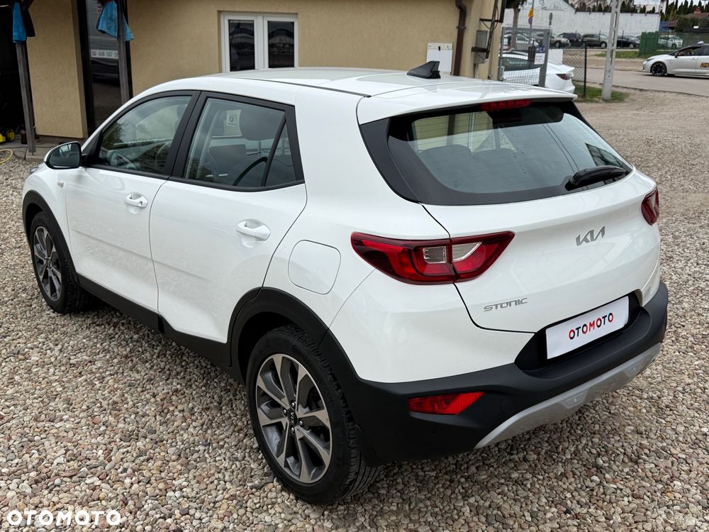 Kia Stonic 1.0 T-GDI M DCT - 10