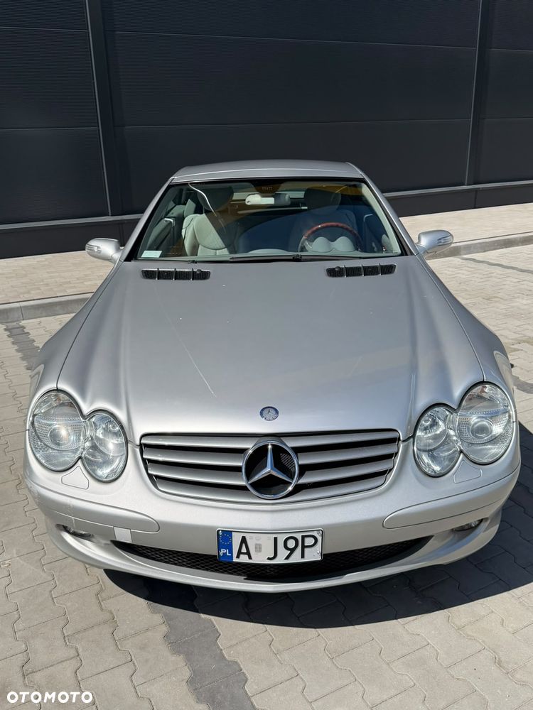 Mercedes-Benz SL - 8