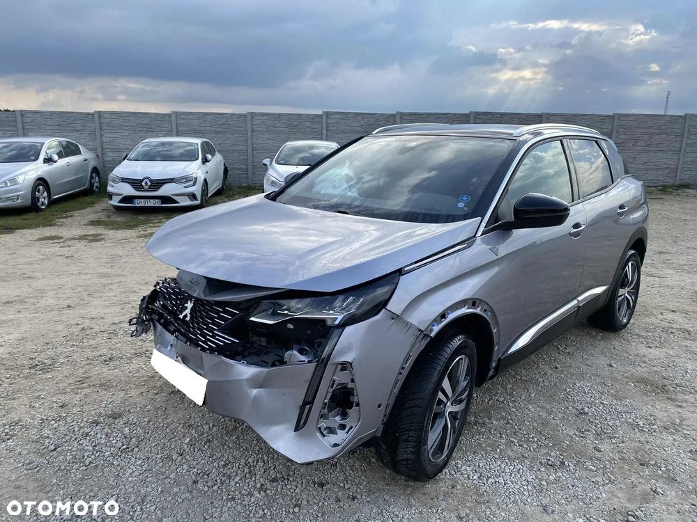 Peugeot 3008 PureTech 130 Stop & Start GPF EAT8 Allure - 5