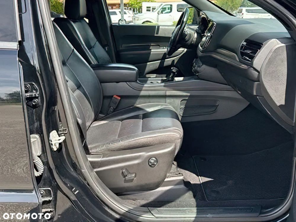 Dodge Durango 5.7 R/T - 12