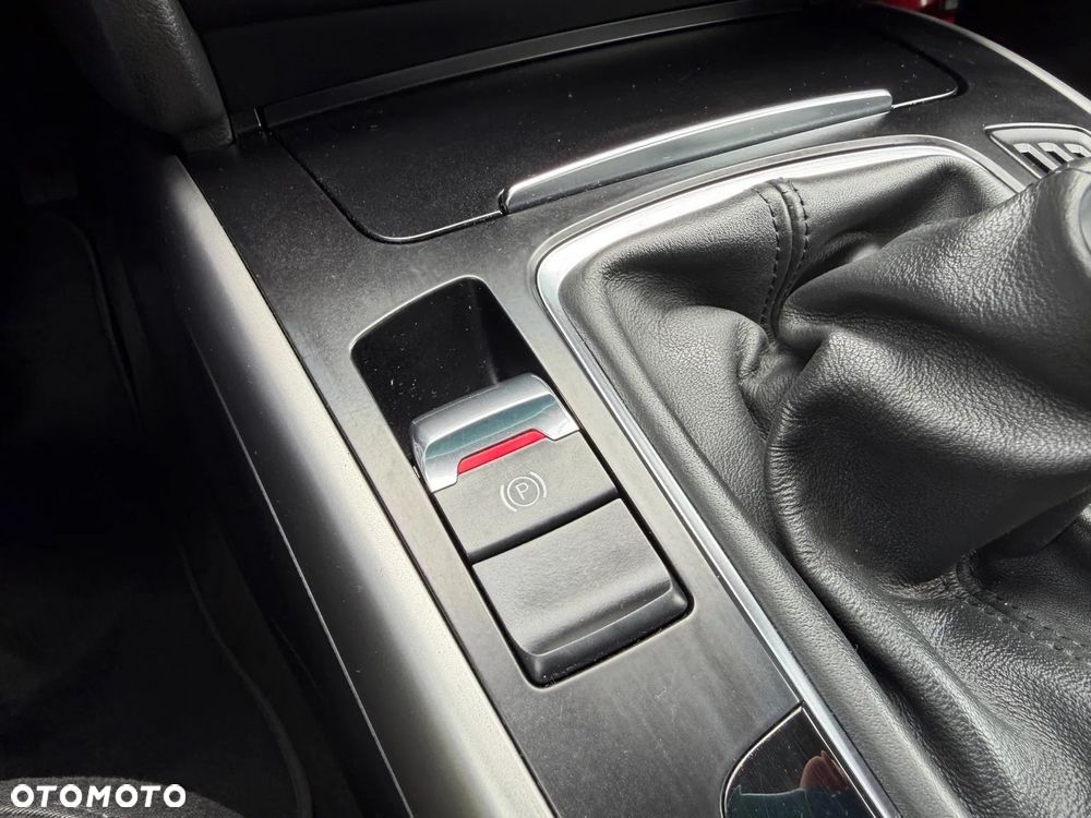 Audi A4 Avant 2.0 TDI DPF Ambition - 30