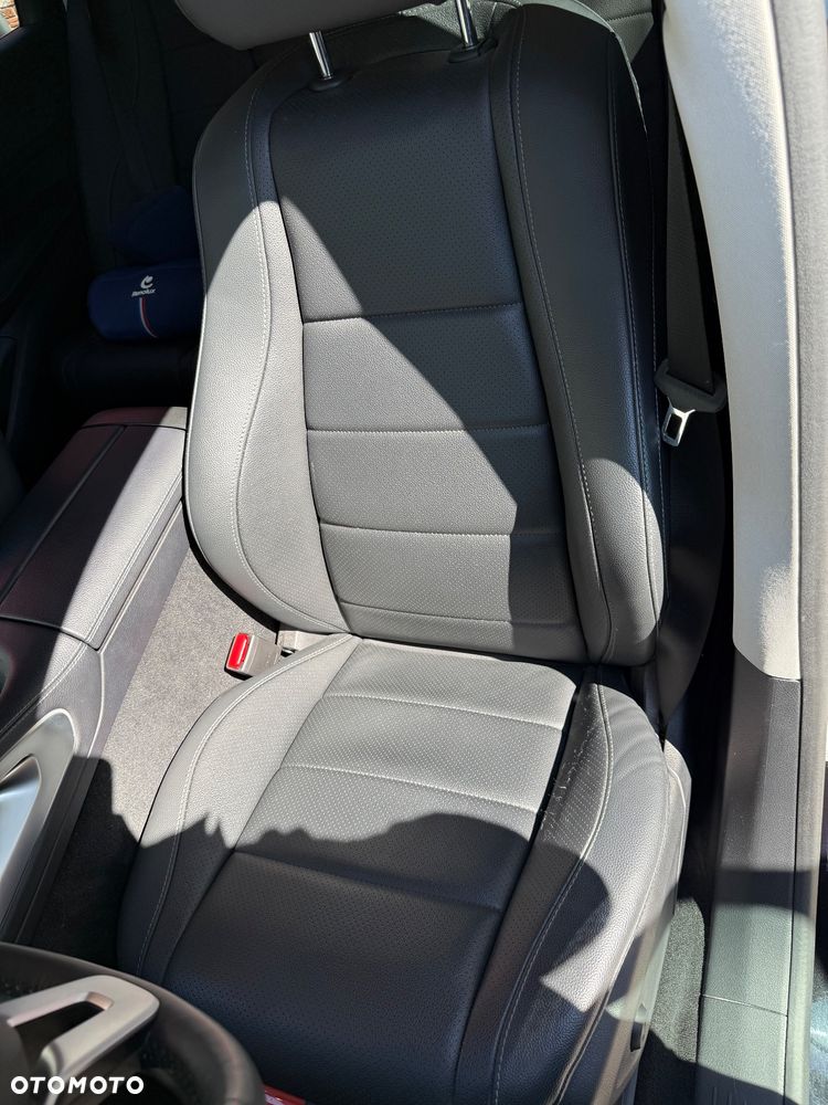 Mercedes-Benz GLE - 19