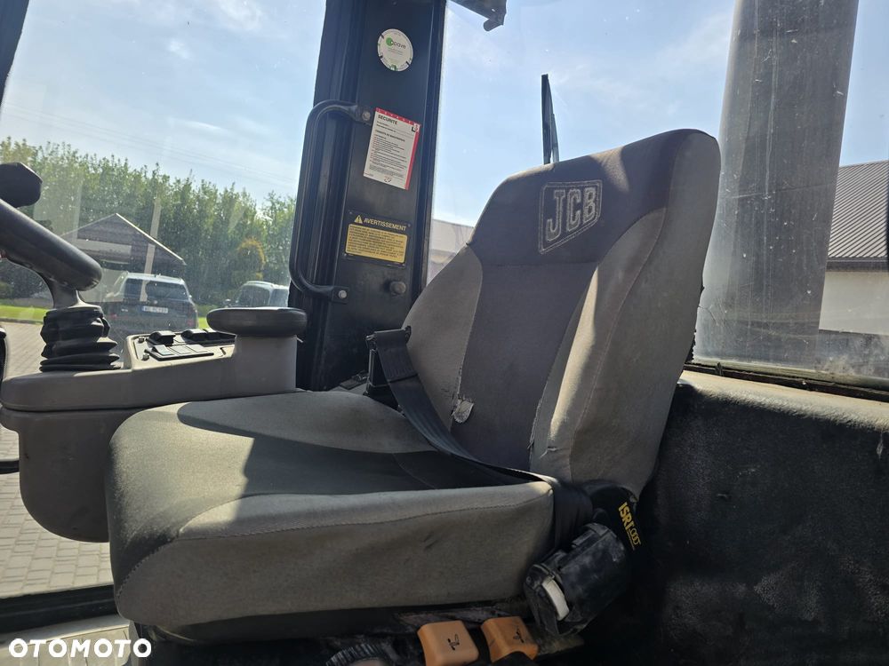 JCB 408 - 9