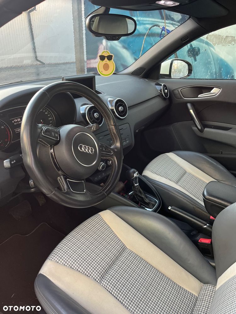 Audi A1 Sportback 1.4 TFSI Ambition S tronic - 5