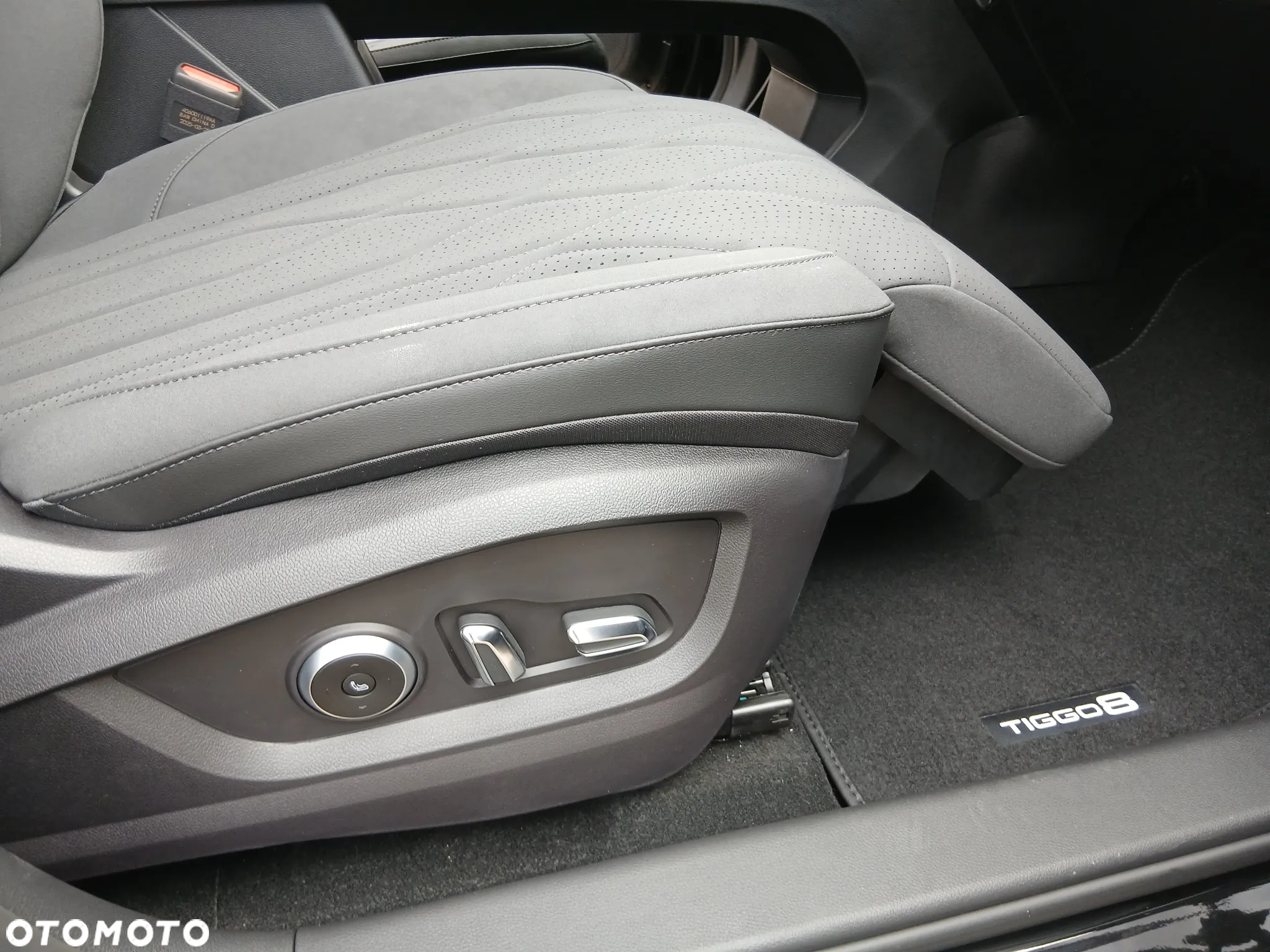 Chery Tiggo 8 - 21