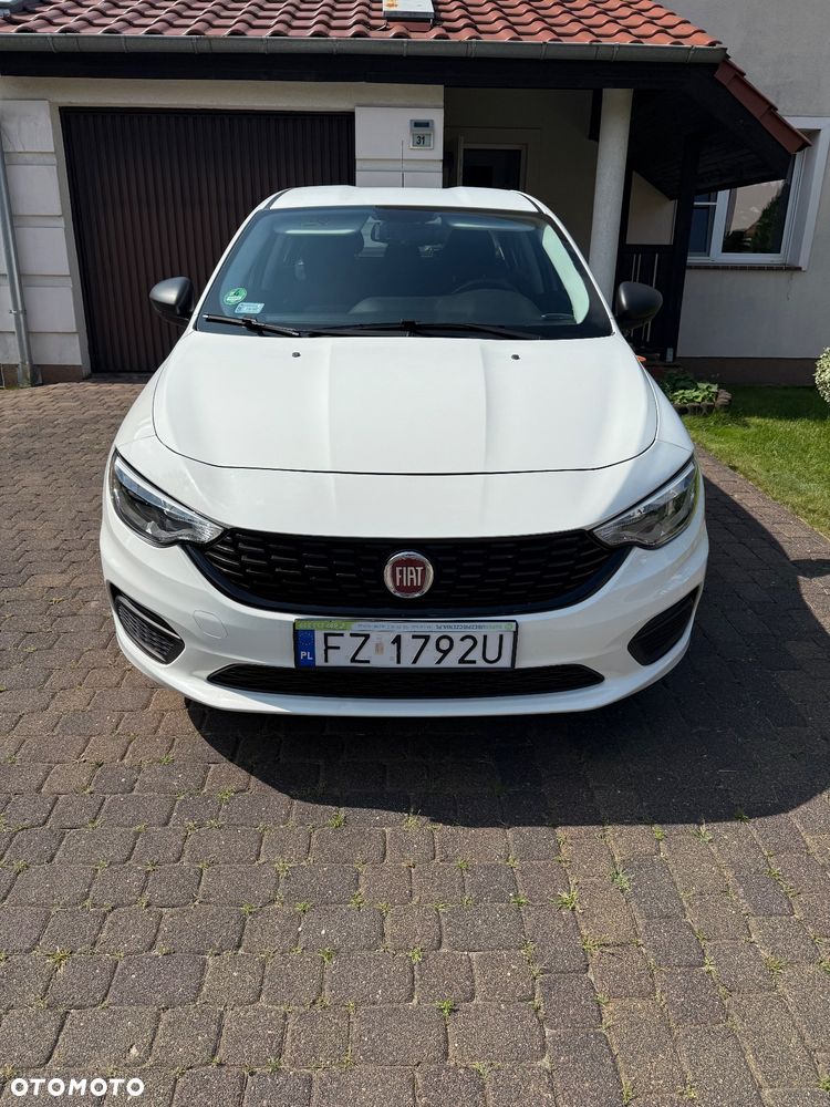 Fiat Tipo - 1