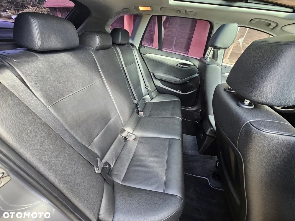 BMW X1 xDrive18d xLine - 19