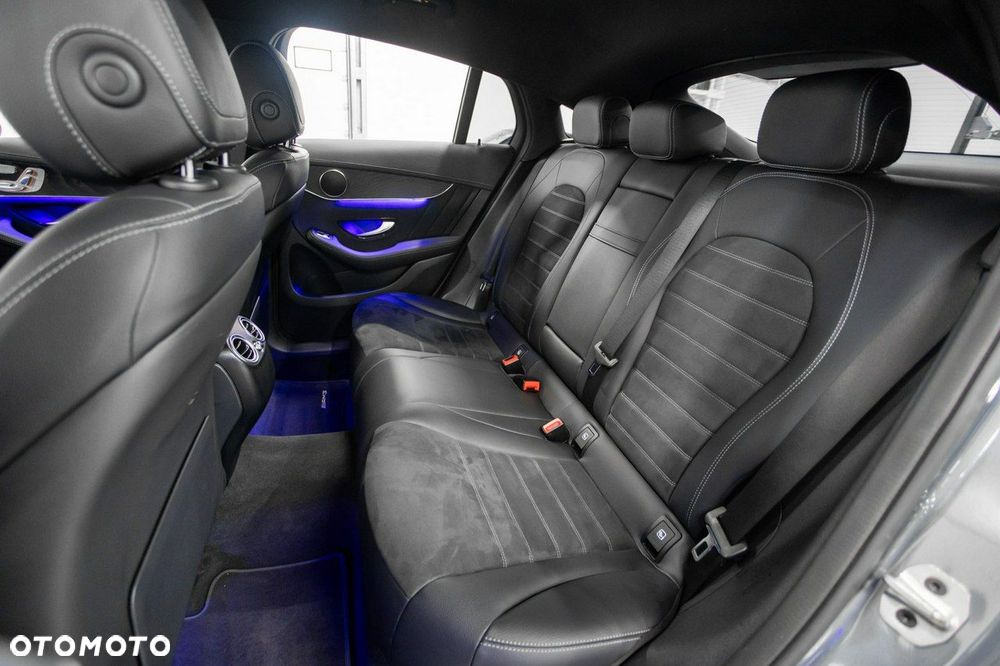Mercedes-Benz GLC - 33