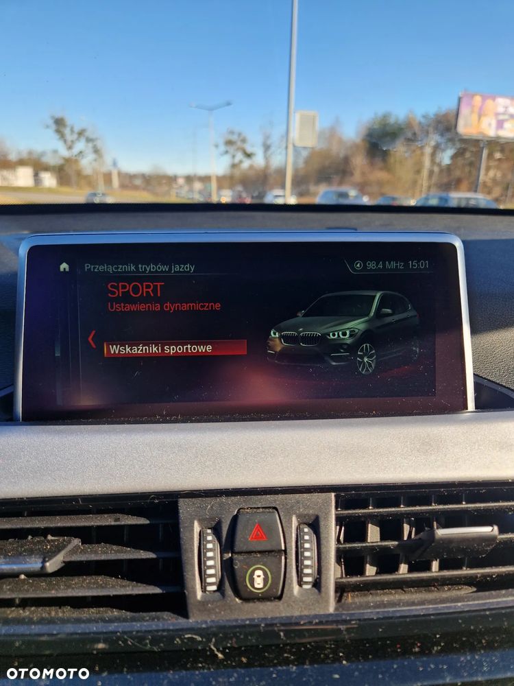BMW X1 sDrive18i - 14