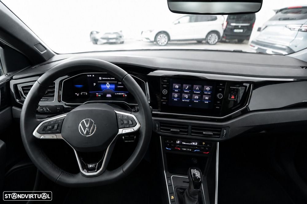 VW Polo 1.0 TSI Urban DSG - 10