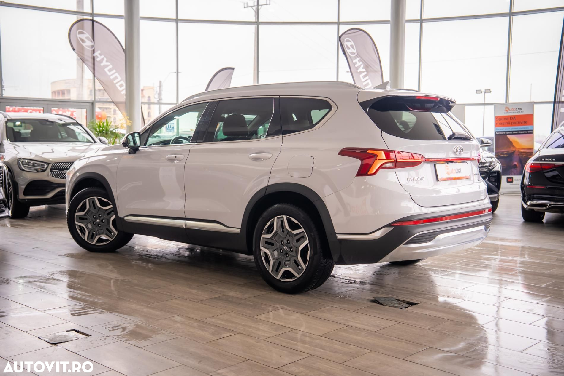 Hyundai Santa Fe Plug-in Hybrid 1.6 l 265 CP 4WD 6AT Luxury - 3