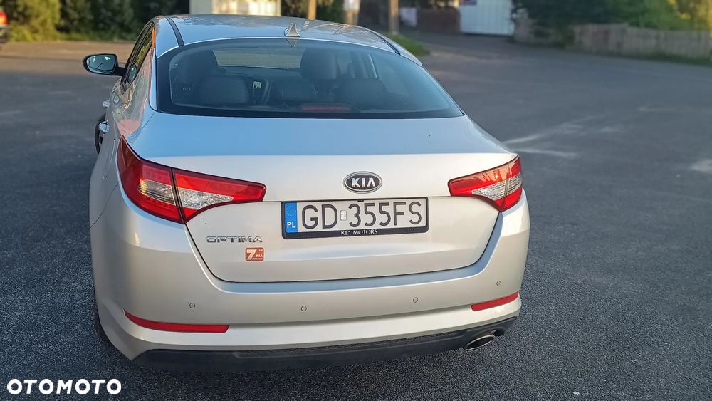 Kia Optima - 7