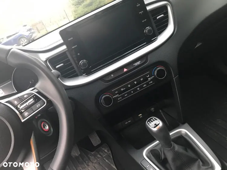 Kia XCeed 1.5 T-GDI M - 7
