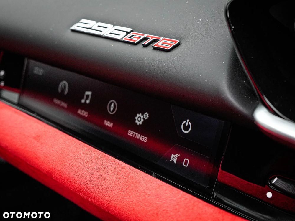 Ferrari 296 GTB - 21